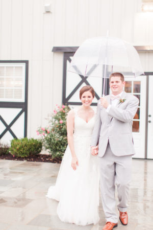 Bride and groom portraits at Shadow Creek Purcellville Virginia with Sarah Botta Photography Woodbridge, VA