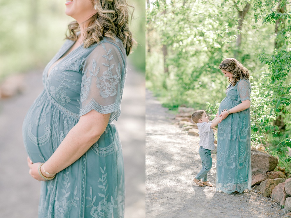 Maternity session outdoors with Sarah Botta Photography. Pregnant woman holding bump.